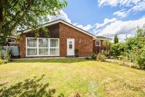 St. Leonards Close, Wymondham, Norfolk, NR18