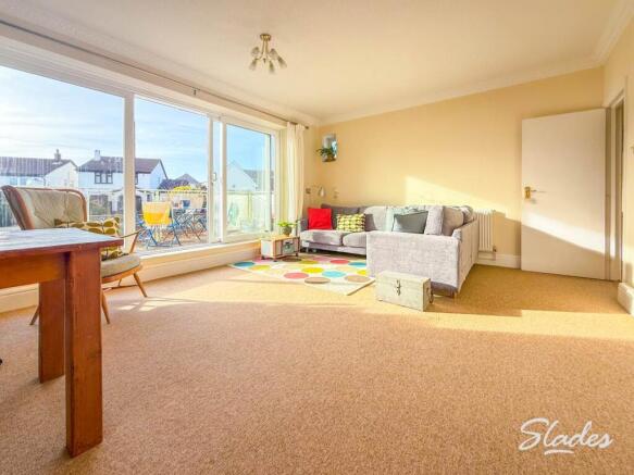 LOUNGE (4)
