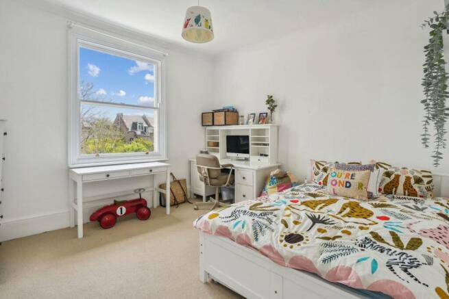 bed2.1.jpg