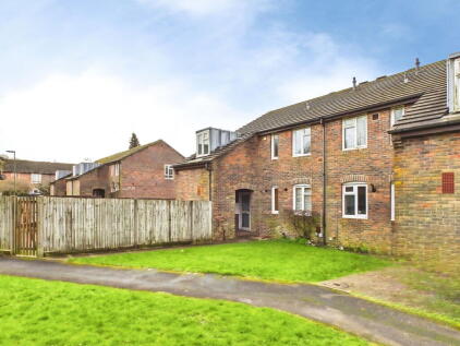 Roebuck Close, Horsham