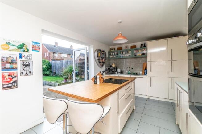 Kitchen / Diner