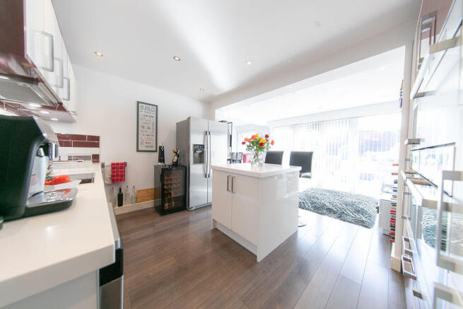 Kitchen & living space