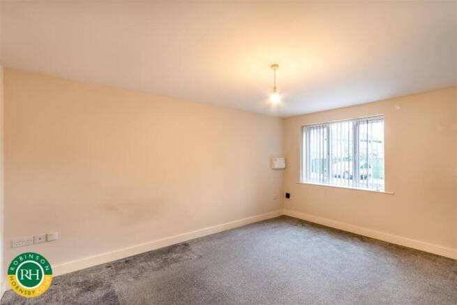 3 bed House for sale Image 9