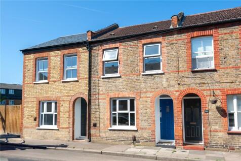 Warwick Road, Twickenham