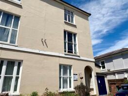 Flat 4, 19 21, Upper Grosvenor Road, Tunbridge Wells TN1 2DU