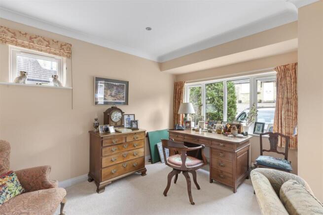 3 bed Detached Bungalow for sale Image 12