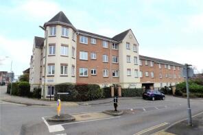 Flat 27, 76 84 Wilmot Court, Victoria Road, Farnborough GU14 7NS
