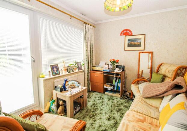 2 bed Bungalow for sale Image 7