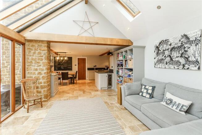 Kitchen/Living Room