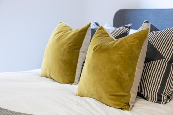 generic bedroom 3