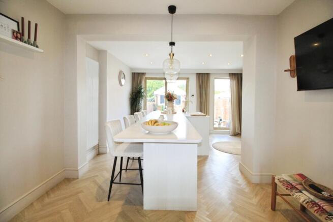 3 bed Terraced for sale Image 8