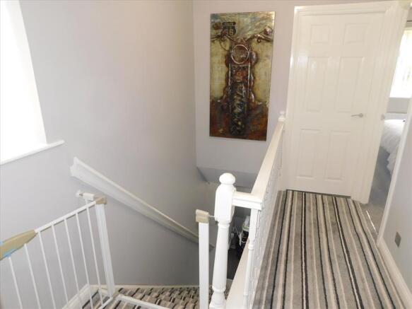 FIRST FLOOR LANDING