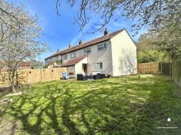 8, Oulton Close, Eastbourne BN23 8DH