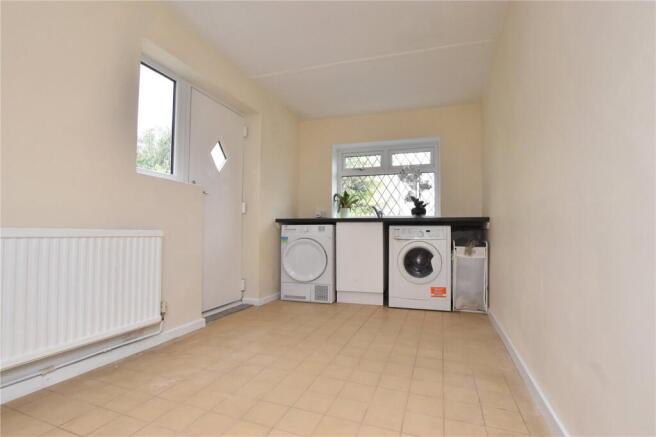 4 bed Detached for sale Image 12