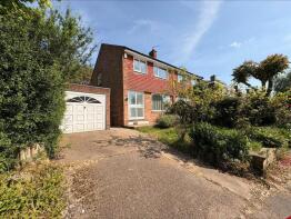 22, Laver Close, Nottingham NG5 7LS