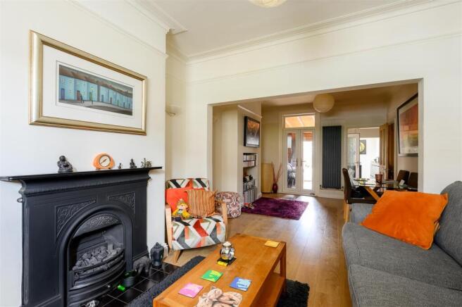 2 bed Terraced for sale Image 8