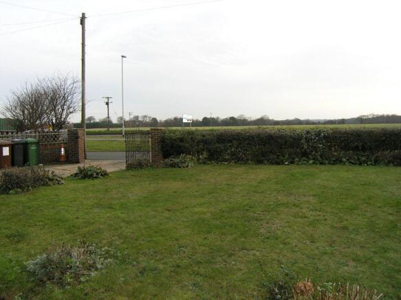 Photo 13