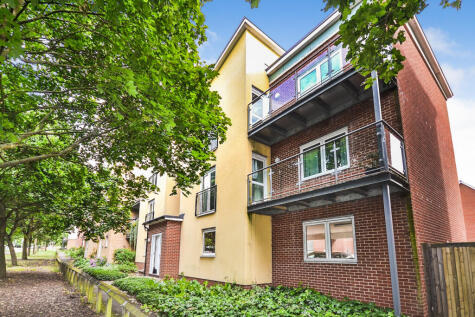 Gladwin Way, Fifth Avenue, Harlow, Essex, CM20