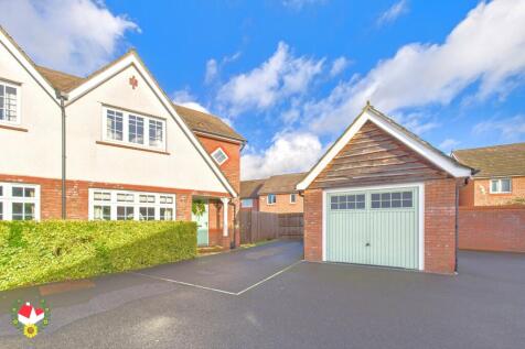 Purton Close, Hardwicke, Gloucester GL2 4BS