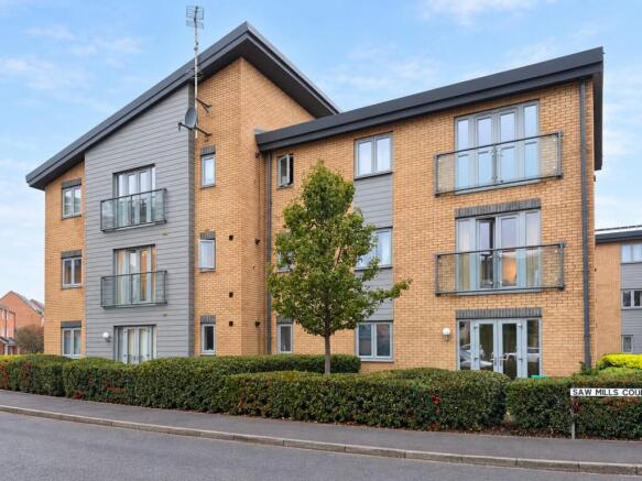 2-bed flat on Saw Mills Court, Old Towcester Road, Southbridge, Northampton NN4, £165,000