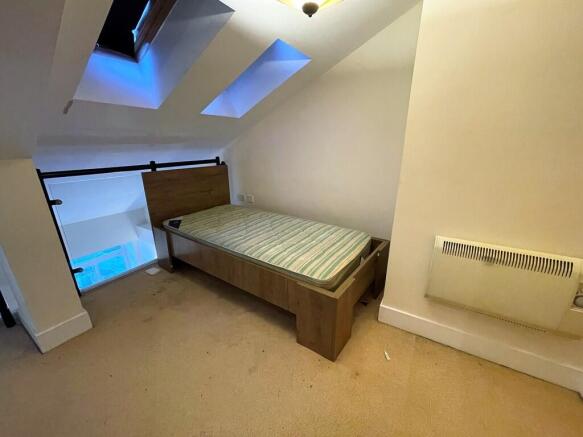 1 bed Apartment to rent Image 5