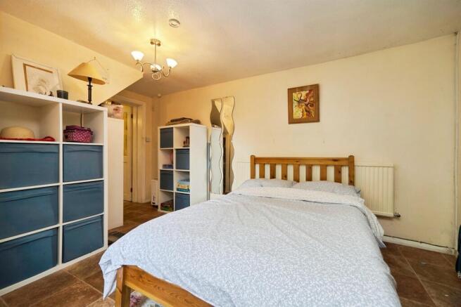 3 bed Detached Bungalow for sale Image 10