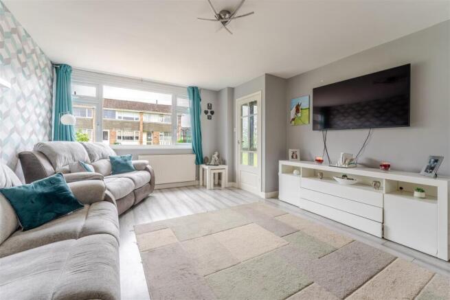 17 Rectory Drive Yatton BS49 4HF 6.jpg