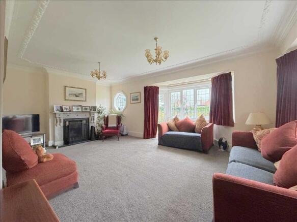 4 bed Detached for sale Image 6