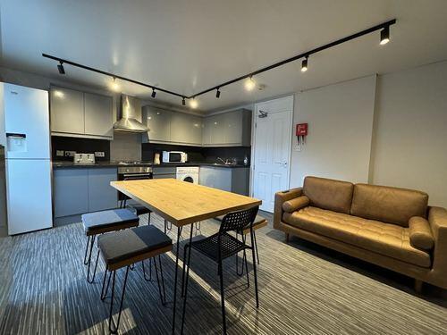 Kitchen /living area