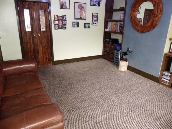 lounge 2