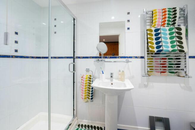 En-suite shower room