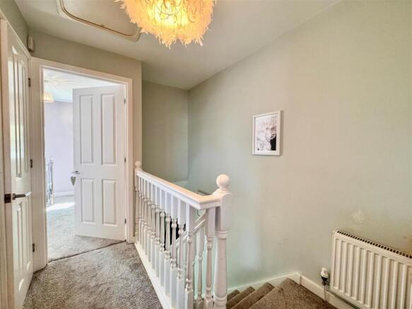 Kendal Road, Harlescott, Shrewsbury photo 4