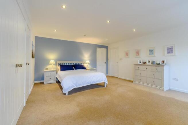 8415347-interior09-800.jpg
