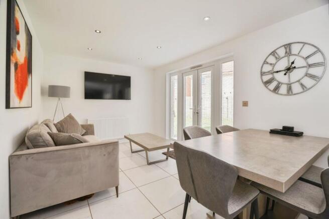 4 bed Detached for sale Image 6