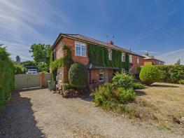 8, Laburnum Walk, Worcester WR8 0LW