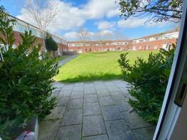 28, Barkers Croft, Greenleys, Milton Keynes MK12 6AR