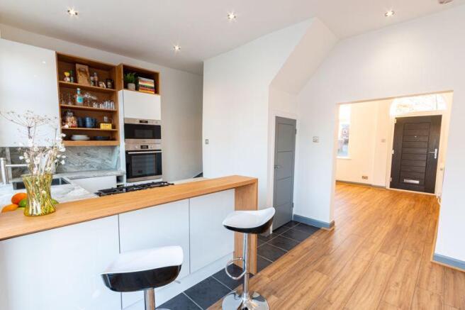 Kitchen Lounge 