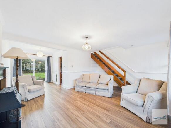 CAM03394G0-PR0415...