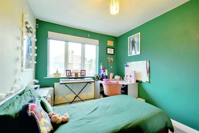 Bedroom 2_1.jpeg