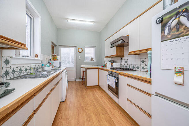 Breakfasting Kitchen