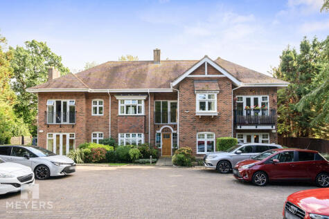 Beaufoys Avenue, Ferndown, BH22 9