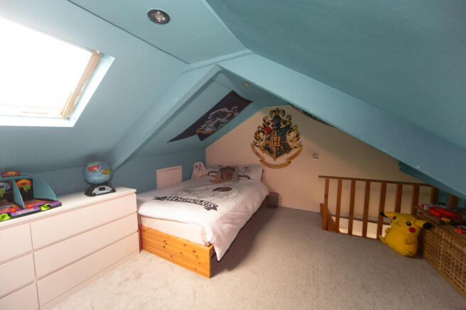 Photo 11
