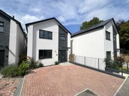 3, The Burrows, Poole BH15 3FE