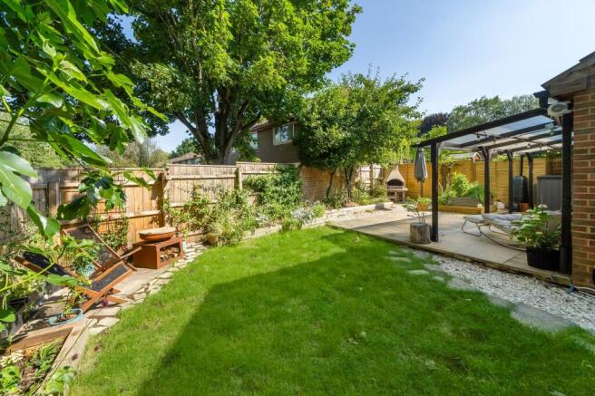 3 bed Terraced for sale Image 7