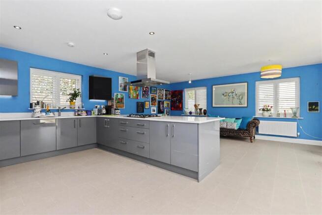 Kitchen - Dining Room 1.jpg