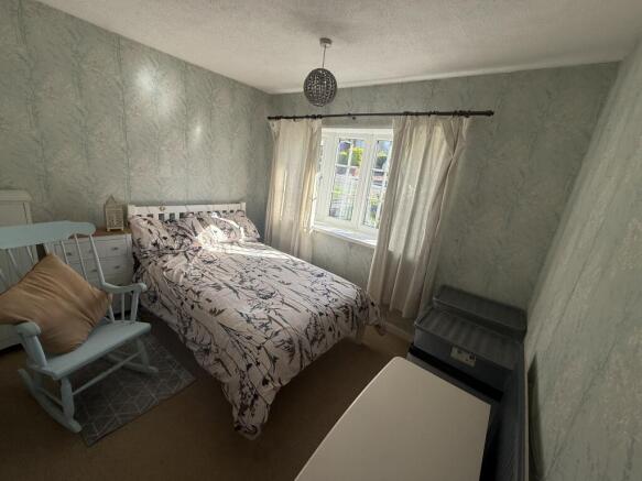 3 bed Bungalow for sale Image 8
