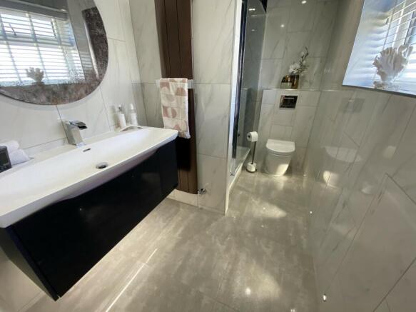 En-Suite Shower Room