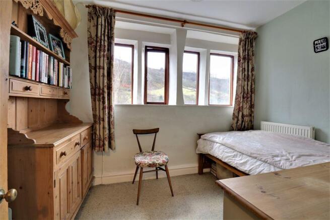 Bedroom 2 (Double)