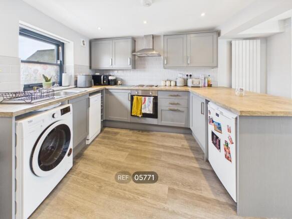 Kitchen/Living area
