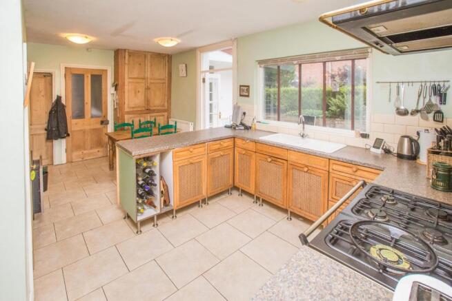 Kitchen/breakfast ro